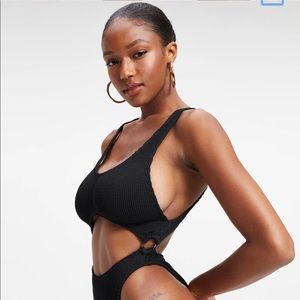 Good American Always Fits Monokini